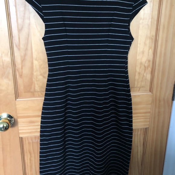 FIG Voyage striped dress - Picture 3 of 3